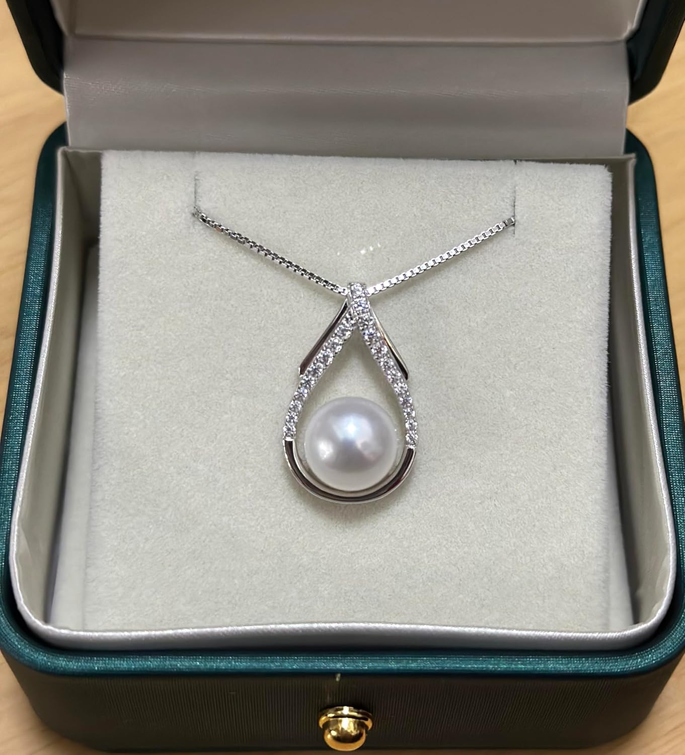 Imagen de Collar de Perlas - Regalo para Esposa, Mujeres, Aniversario, Día de la Madre, Boda, Cumpleaños, Navidad y San Valentín - Joyería Pearl