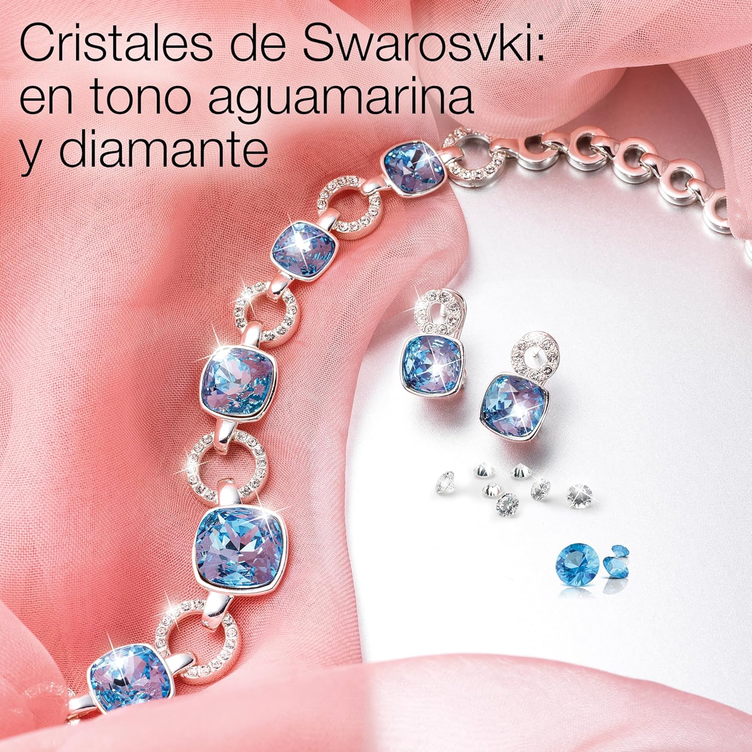 Imagen de Conjunto PLATINUM BLUE: 2 joyas para mujer bañadas Platino de Ley con 9 cristales de Swarovski color aguamarina y 104 cristales de Swarovski® transparentes. Gargantilla + Pendientes. Ideal para REGALO