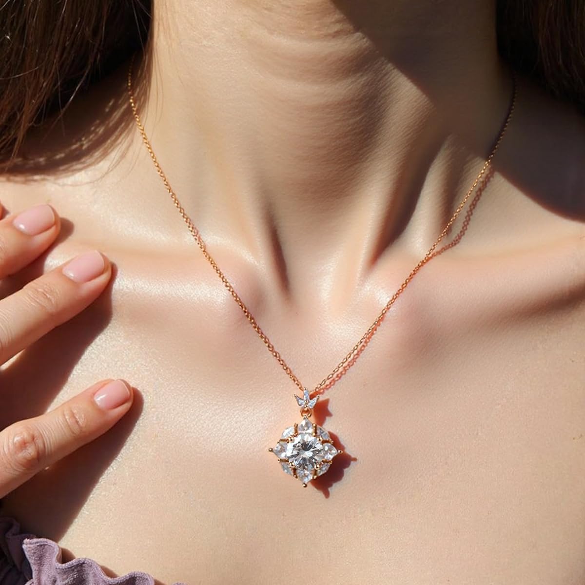 Imagen de FEIKFEIZ Collar de mujer con colgante de moissanita, diamantes cultivados en laboratorio de 2CT, bañado en oro con oro rosa de 18K, regalo de joyería, el collar es resistente al agua.