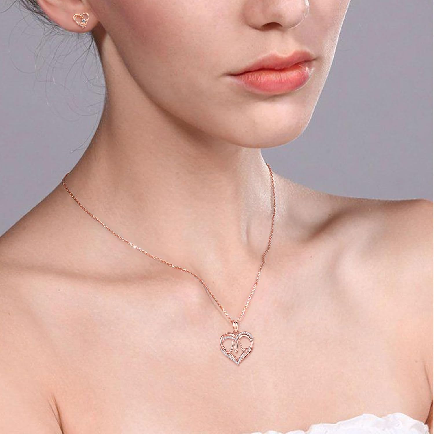 Imagen de INFUSEU Collar Colgante Letra A-Z Alfabeto Capital Joyería Doble Corazón Inicial Collares Zirconia Cúbico CZ para Mujeres Regalos Románticos, Cadena de 20 Pulgadas