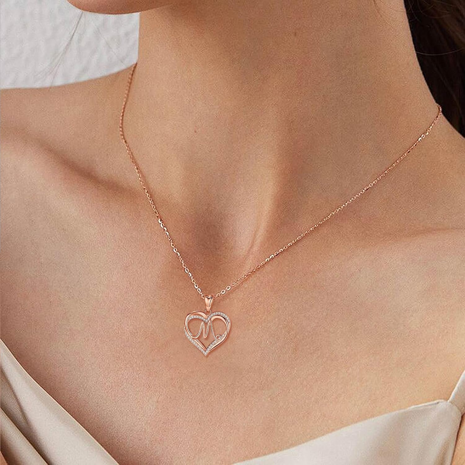 Imagen de INFUSEU Collar Colgante Letra A-Z Alfabeto Capital Joyería Doble Corazón Inicial Collares Zirconia Cúbico CZ para Mujeres Regalos Románticos, Cadena de 20 Pulgadas