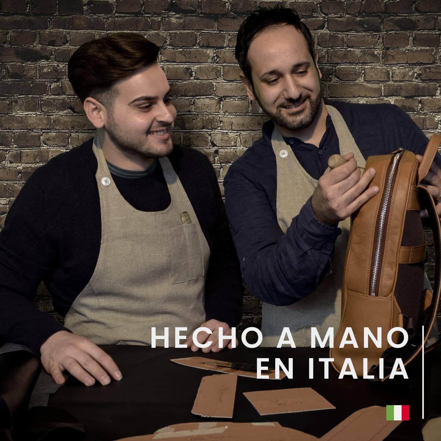 Imagen de Juego de escritorio de 6 piezas - 100% cuero de plena flor - Hecho a mano en Italia por expertos artesanos - Elegante y funcional, ideal para la oficina - Negro